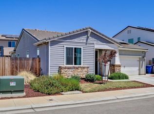 4049 San Jose Ave, Clovis, CA 93619