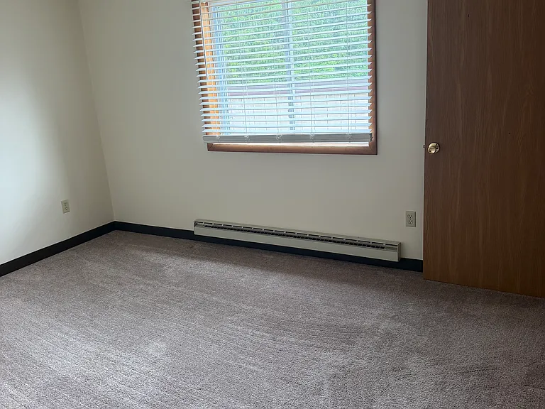 845-847 Lime Hollow Rd #2 — Photo 7