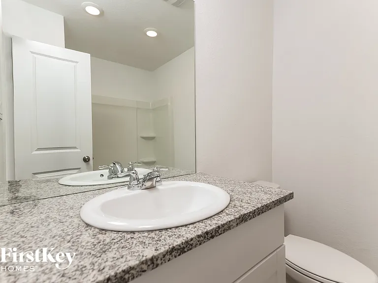 10643 Erinita Way — Photo 14