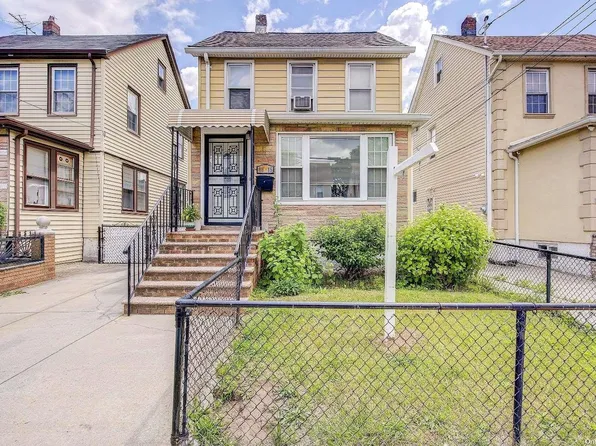 111-15 203rd Street, Saint Albans, NY 11412