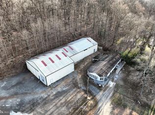 1678 Prayer Mission Rd, Windsor, PA 17366