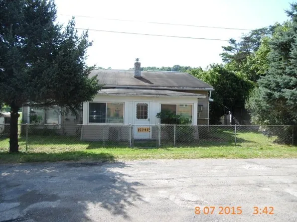 15741 Myers St, Nelsonville, OH 45764