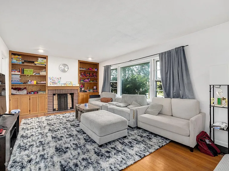 405 Greenfield Ave — Photo 8