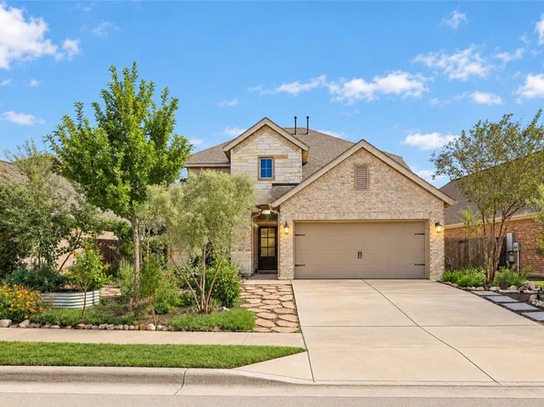 317 Lacey Oak Loop, San Marcos, TX 78666