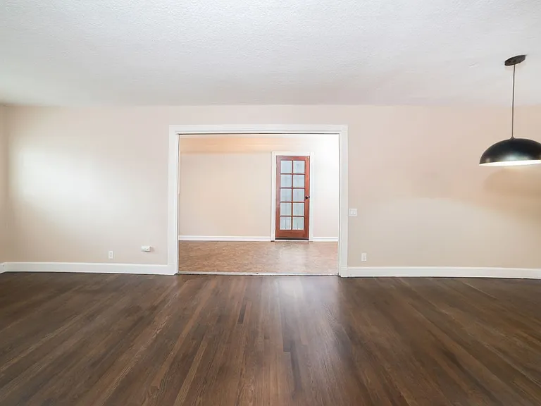 2958 Gramercy St — Photo 8