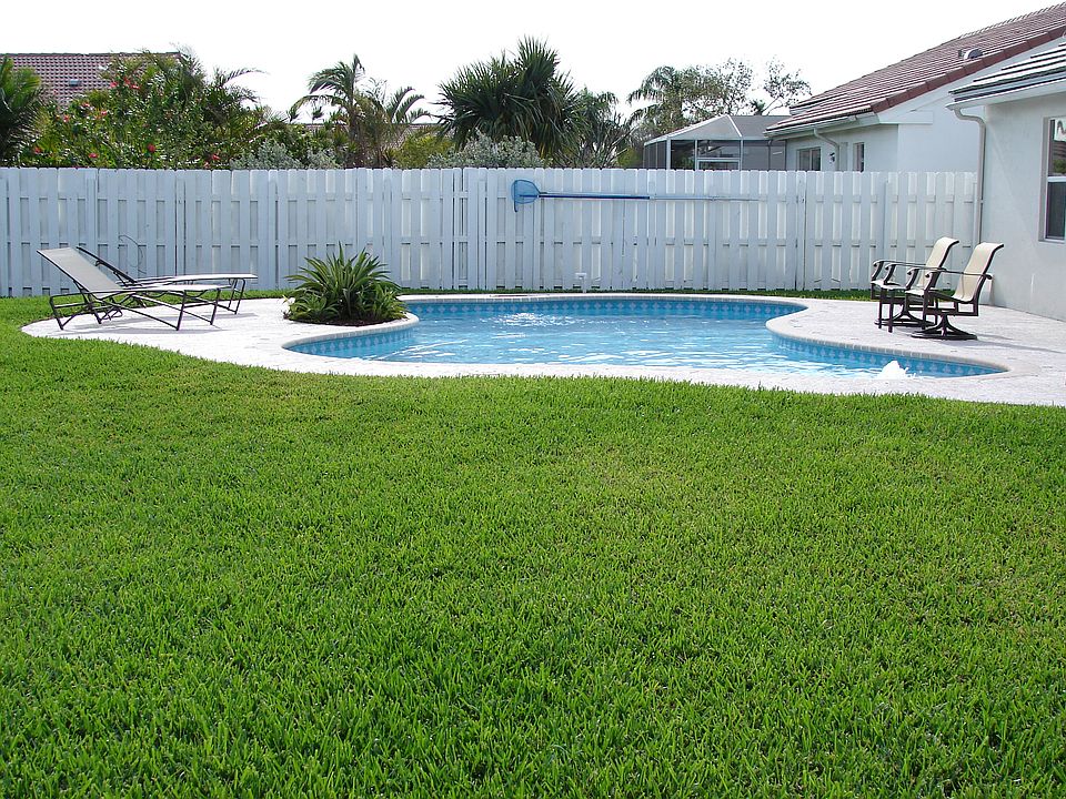 1st image of 1370 NW 127th Dr