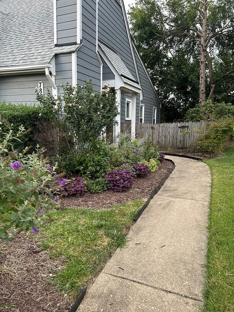 Summer Hill Townhome — Photo 2