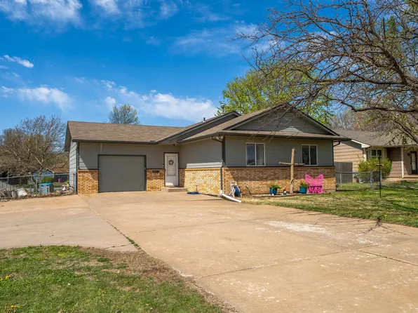 325 S Goddard Rd, Goddard, KS 67052