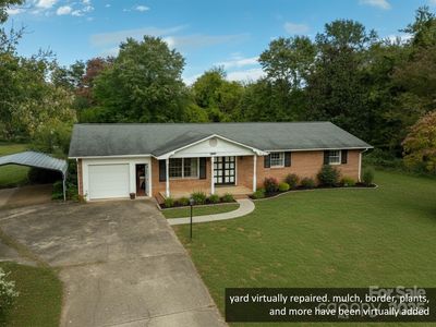 2068 Moss Farm Rd, Hickory, NC, 28602