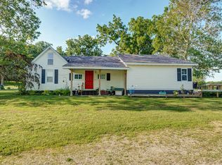 2440 Kayla Ln, Mount Vernon, MO 65712