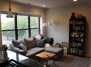 1759 W Berteau Ave #3, Chicago, IL 60613