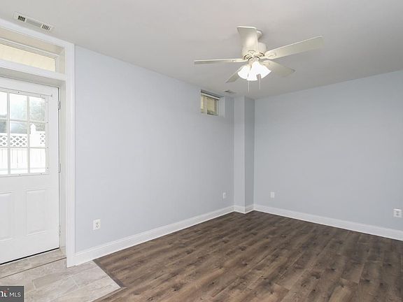4th image of 9836 Watkins Rd