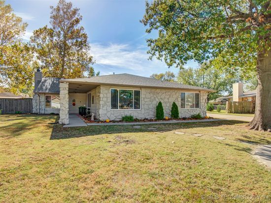 2613 W College Ct, Broken Arrow, OK 74012