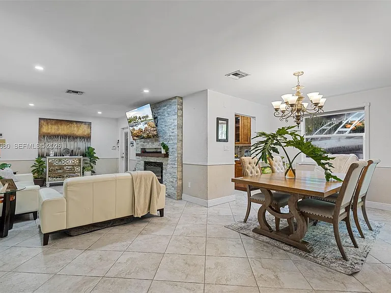 18805 W Lake Dr #18805 — Photo 14