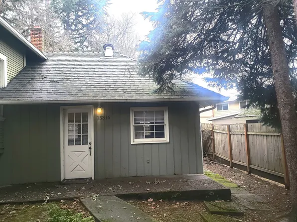 15316 SE East Ave, Milwaukie, OR 97267