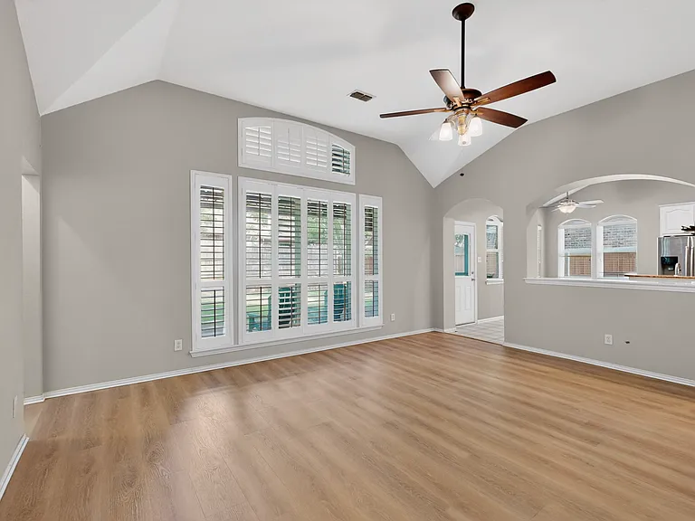 3513 San Paula Dr — Photo 12