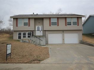 306 Grant Ave, Saint George, KS 66535