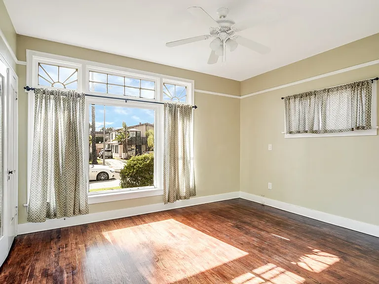 4725 Kensington Dr — Photo 21