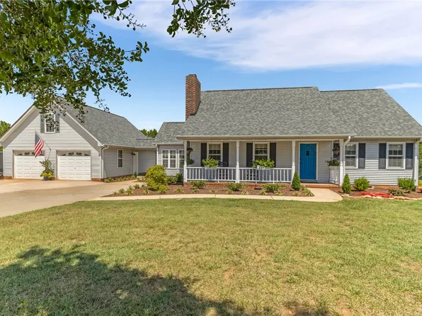 110 Peartree Ln, Anderson, SC 29625