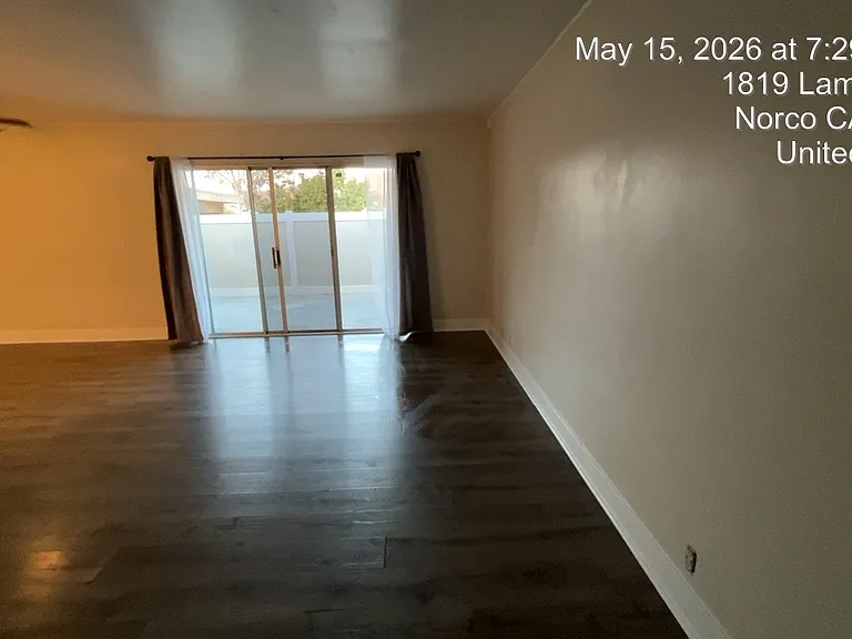 Frontroom