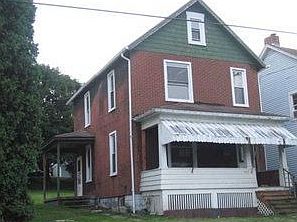 2nd image of 217 Emerson St