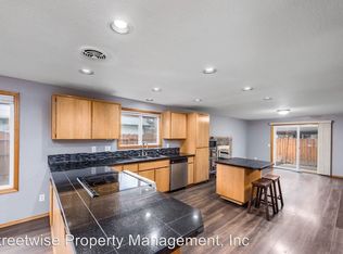 21697 SW Longacre St, Beaverton, OR 97003