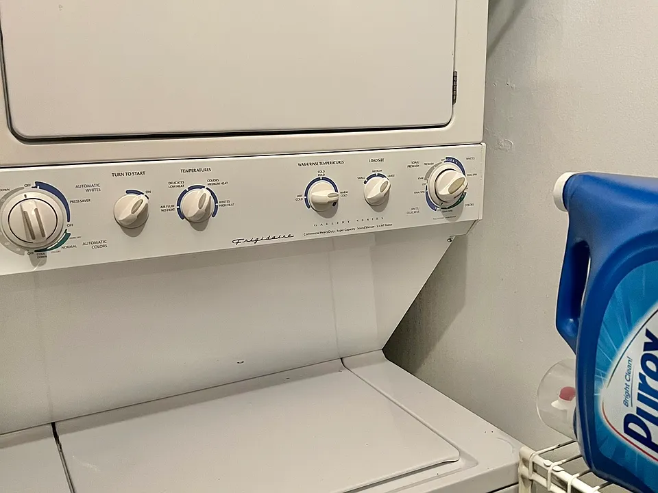 Washer/dryer!