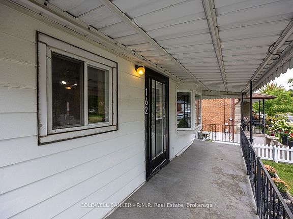 4th image of 162 Magnolia Ave