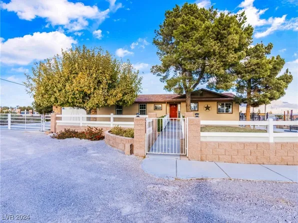 9350 Homestead Rd, Las Vegas, NV 89143