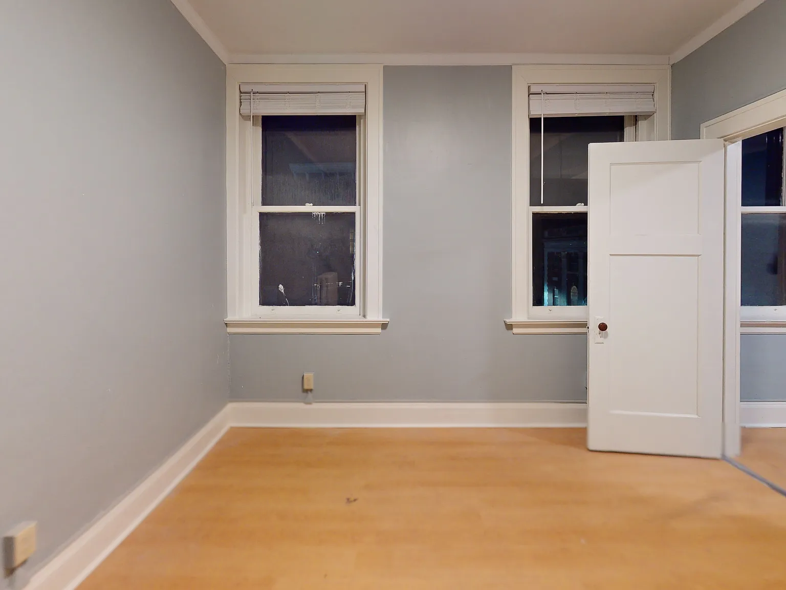 2 bed, 561 sqft, $1,850 — Photo 3