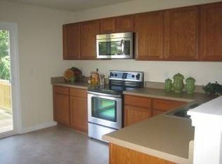 6608 Horseback Ln, Raleigh, NC 27610