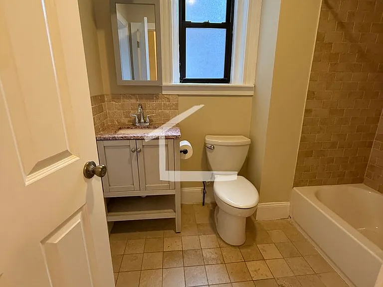 184 Saint Paul St #MR1 — Photo 12