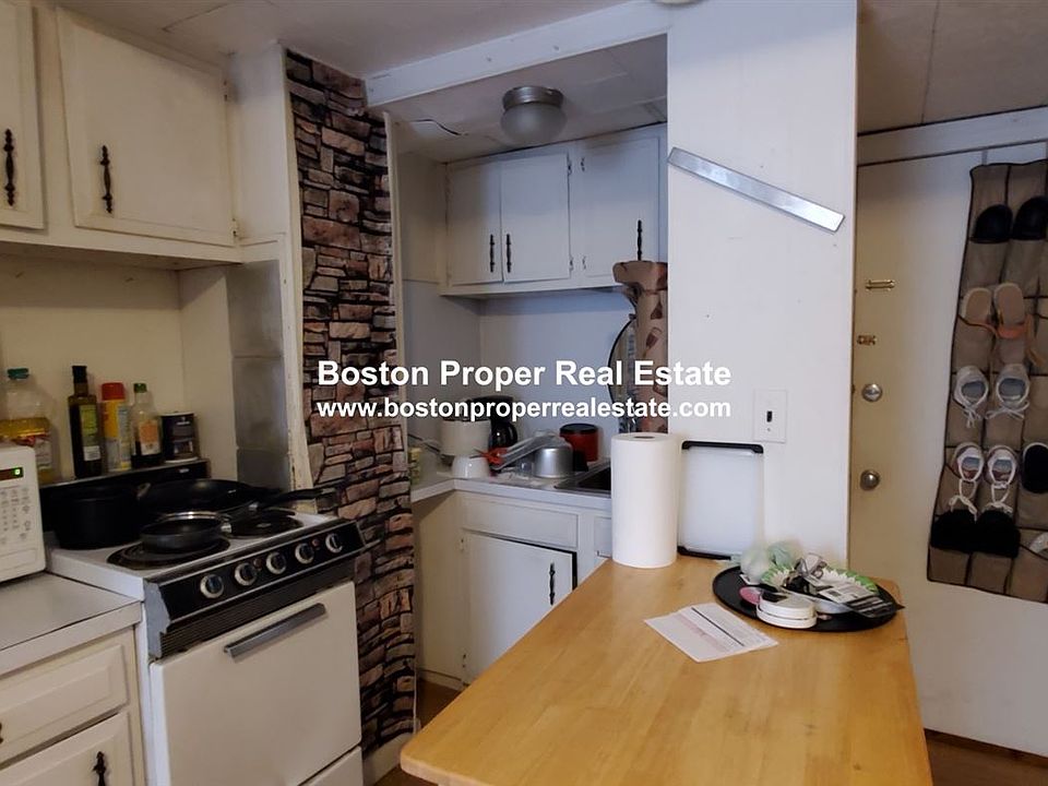 323 Beacon St. #1 Boston - Back Bay Unit Photo 2 (3)