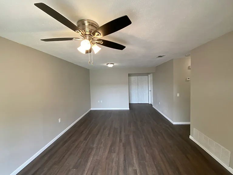 6311 Marrogot Run St — Photo 2