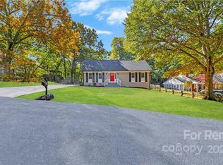611 Townsend Ave, Gastonia, NC 28052
