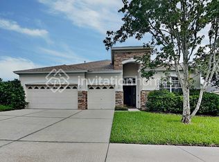 1150 Helmsdale Dr, Wesley Chapel, FL 33543