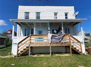 809-811 Vermont Way, Brackenridge, PA 15014