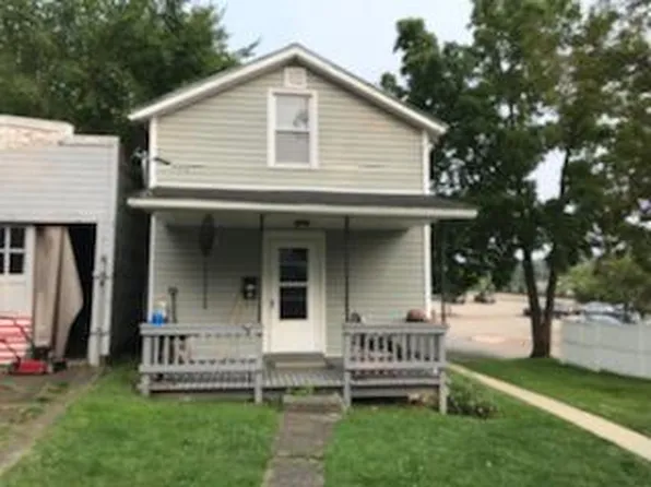 703 1/2 Highland Ave, Meadville, PA 16335