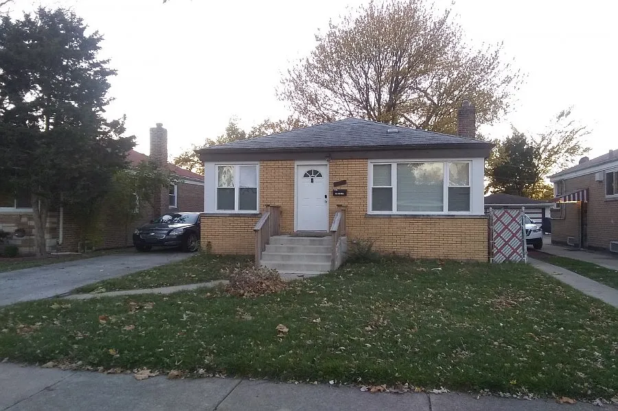 12528 S Ada St photo 1