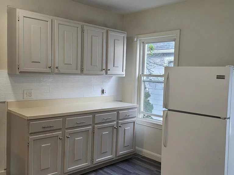 9 Shawmut Ter — Photo 6
