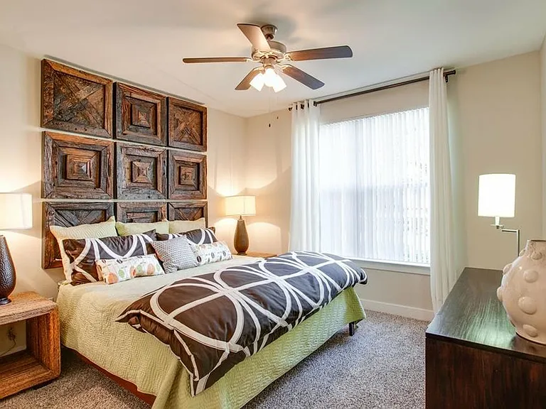 Dallas, TX Apartment Homes — Photo 5