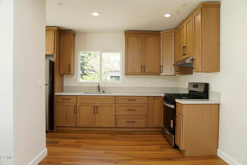 1 bed, 581 sqft, $2,600 — Photo 4