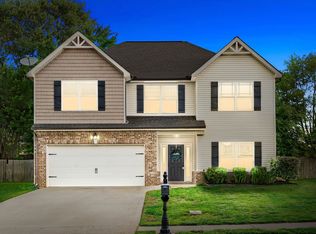 735 Sturdivant Dr, Clarksville, TN 37042