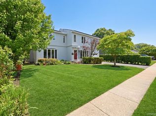 140 North Street, Locust Valley, NY 11560