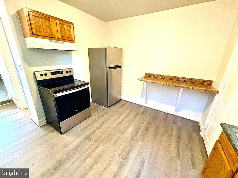 42 S Ann St #2 — Photo 1