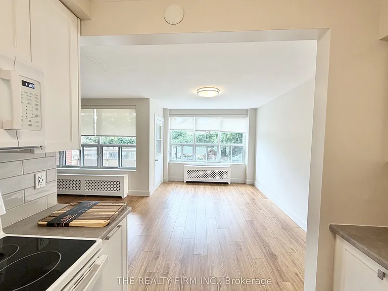 10 Beechwood Pl #209 — Photo 8