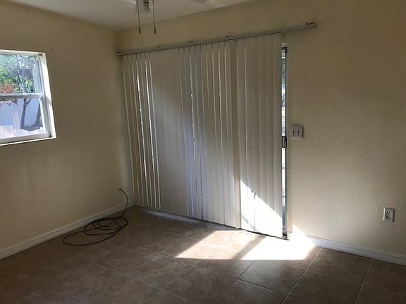 5th image of 6048 Bolling Dr