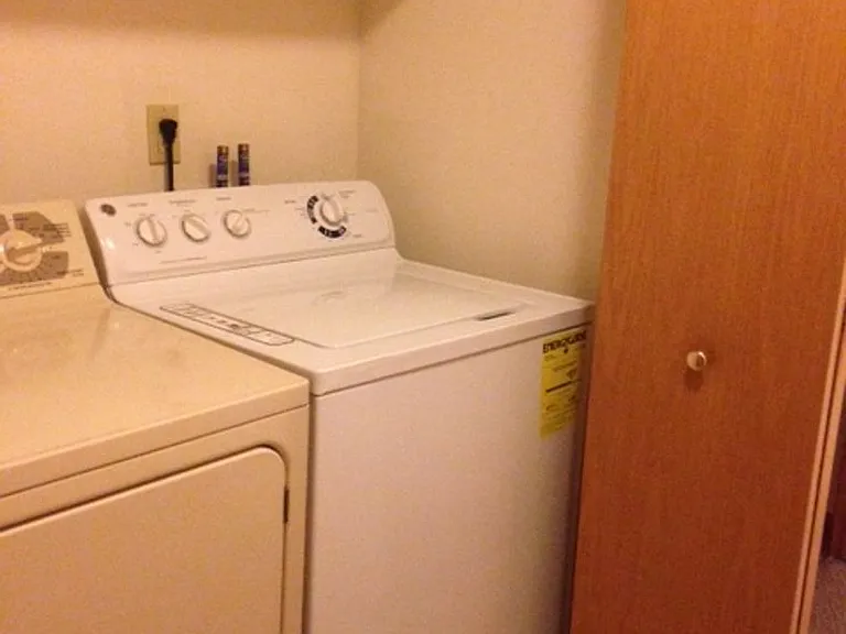 Seminole Woods Apartments — Photo 23