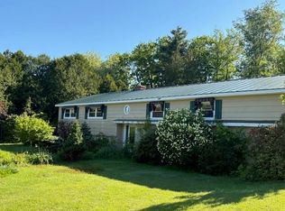 16 Laverne Dr, Rutland, VT 05701
