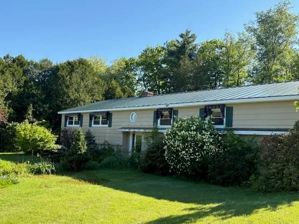 16 Laverne Drive, Rutland City, VT 05701